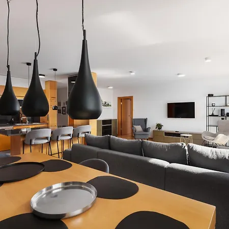 Premium Sea View Apartment *